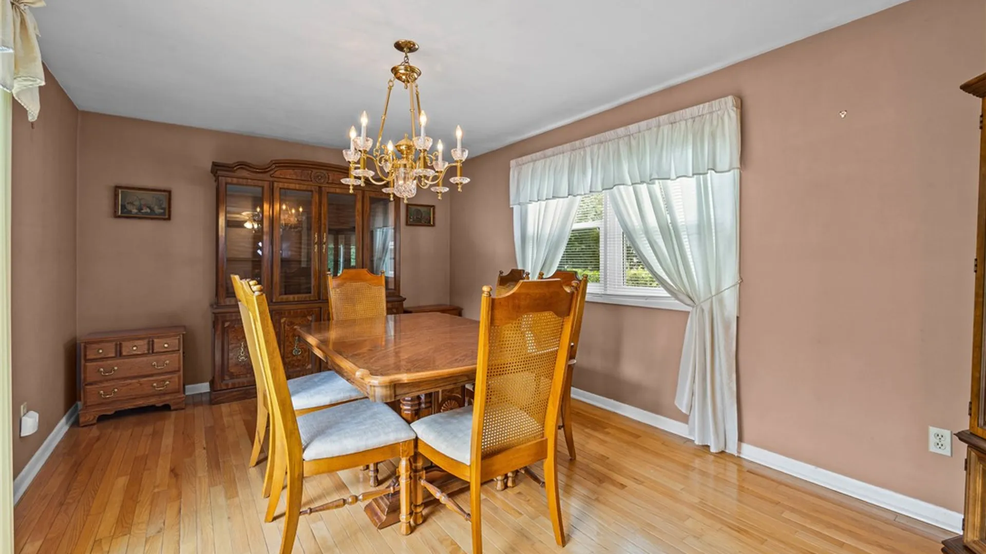 Property at 364 Lake Meadow Drive, Greece, NY 14612 11
