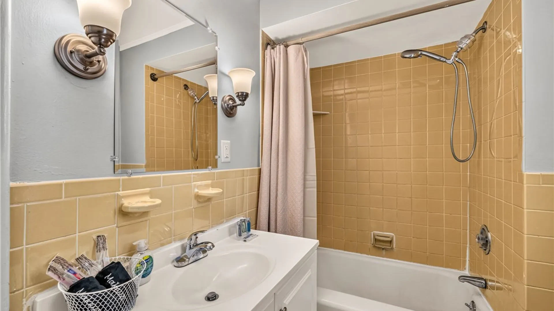 Property at 1628 Niagara Street, Niagara Falls, NY 14303 29