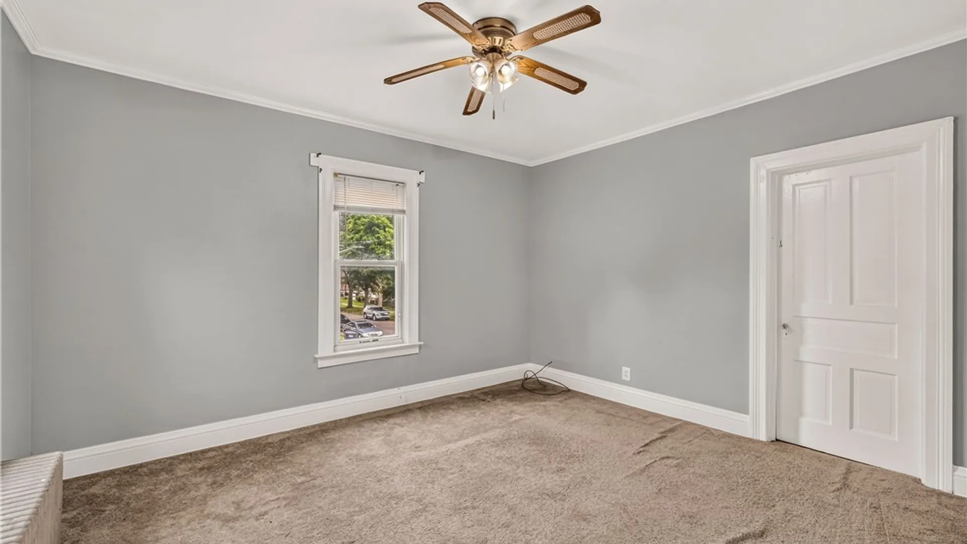 Property at 1628 Niagara Street, Niagara Falls, NY 14303 32