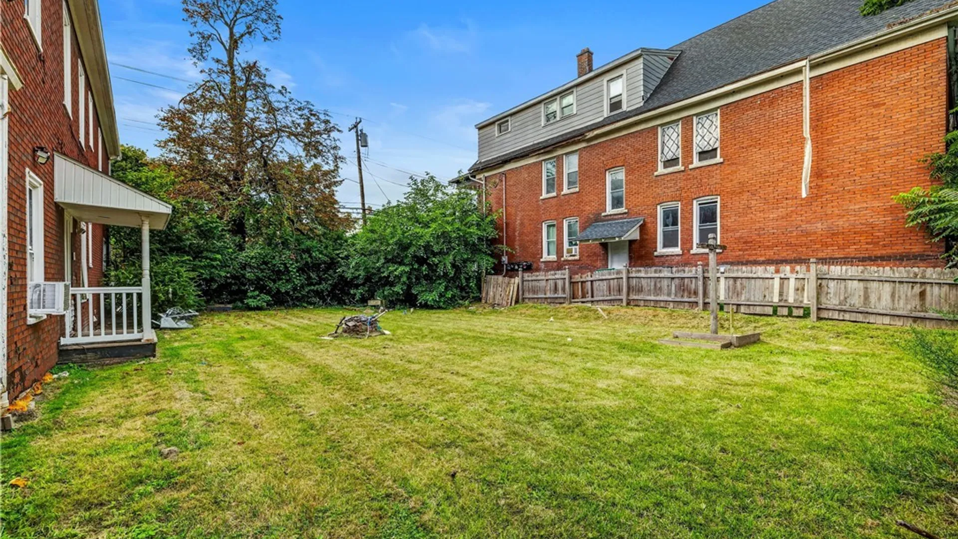 Property at 1628 Niagara Street, Niagara Falls, NY 14303 5