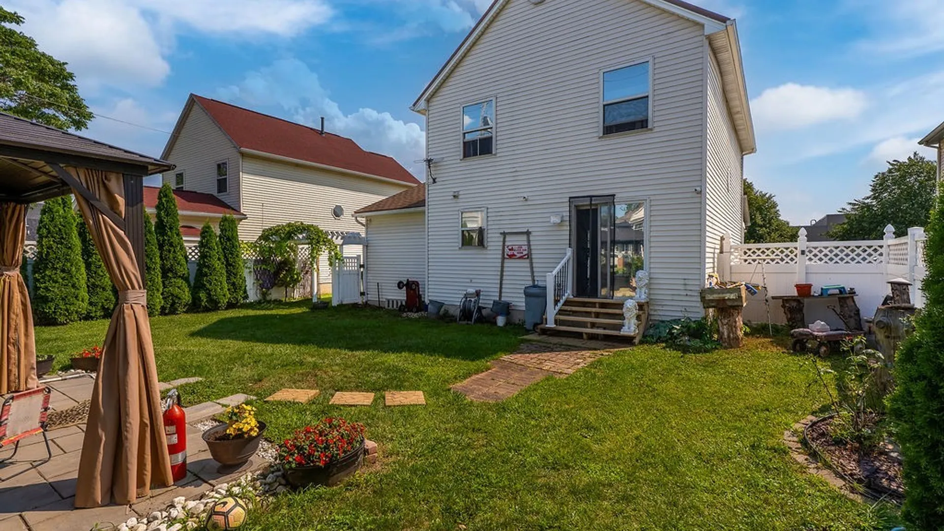 Property at 422 Seneca Street, Buffalo, NY 14204 26