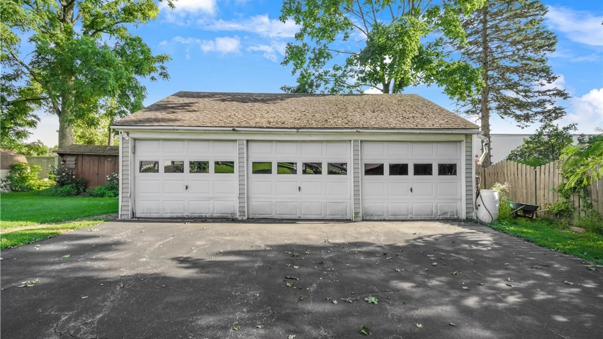 Property at 6248 Corwin Road, Lockport Town, NY 14094 22