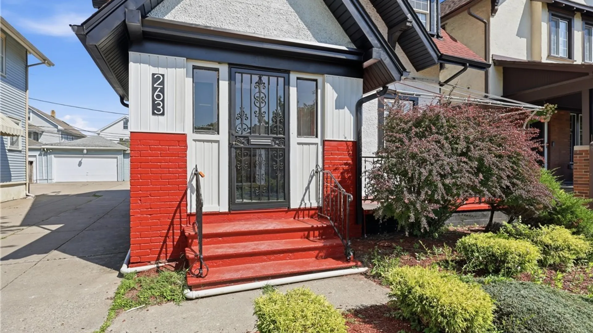 Property at 263 Norwalk Avenue, Buffalo, NY 14216 3