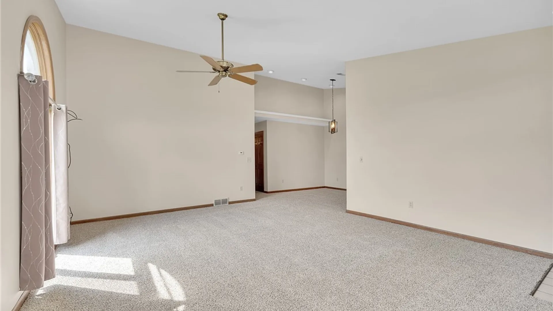 Property at 10705 Keller Road, Clarence, NY 14031 28