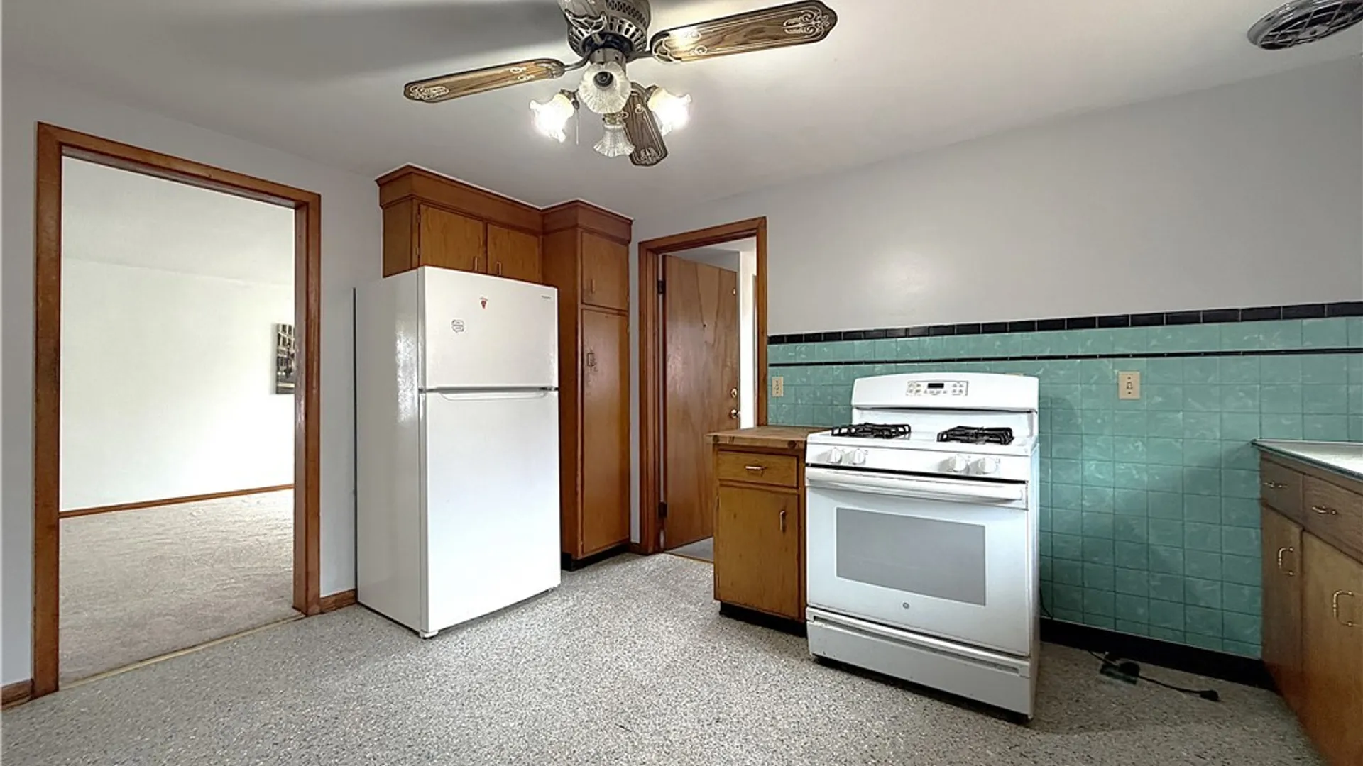 Property at 72 Nicholson Street, Buffalo, NY 14214 27