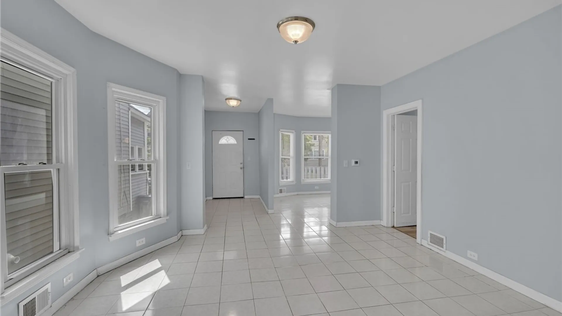 Property at 392 Marilla Street, Buffalo, NY 14220 5