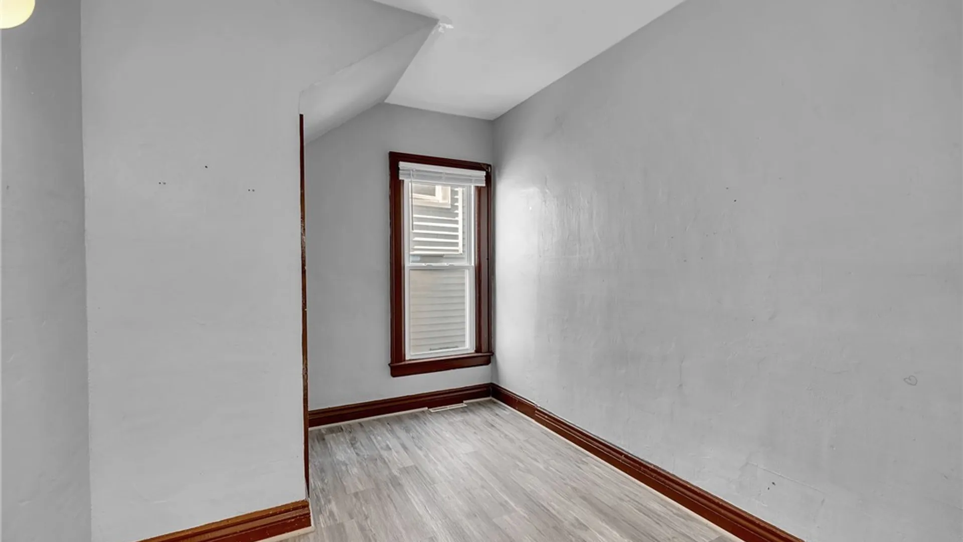 Property at 392 Marilla Street, Buffalo, NY 14220 7