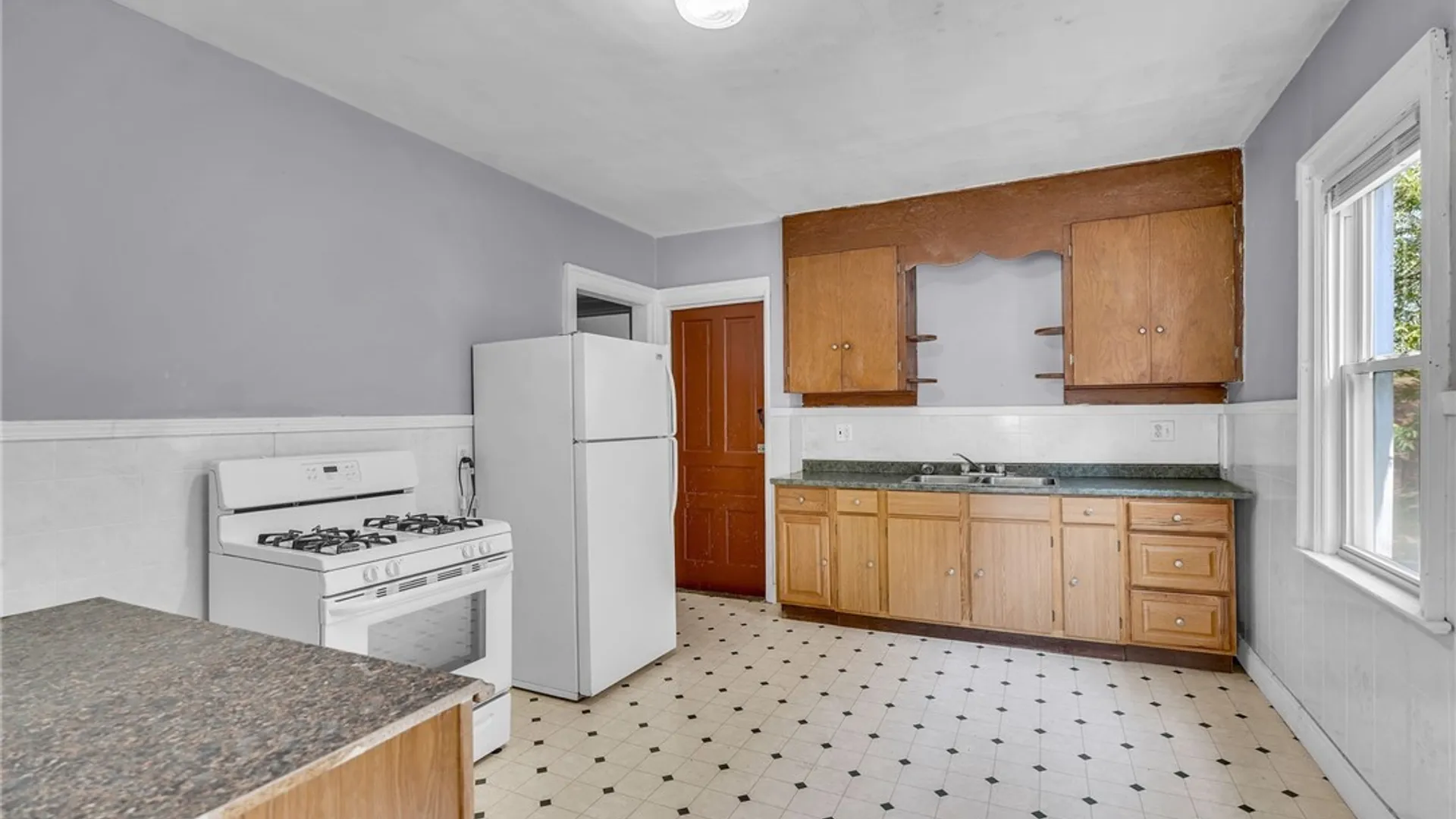 Property at 392 Marilla Street, Buffalo, NY 14220 17