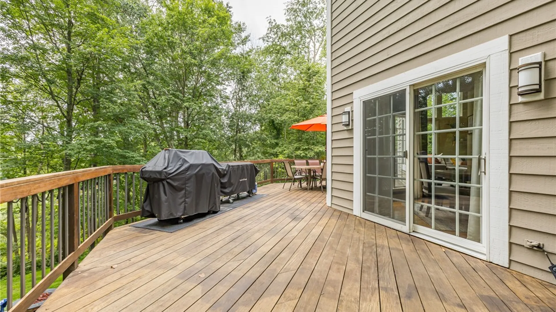 Property at 332 Thornebush Drive, Victor, NY 14564 37