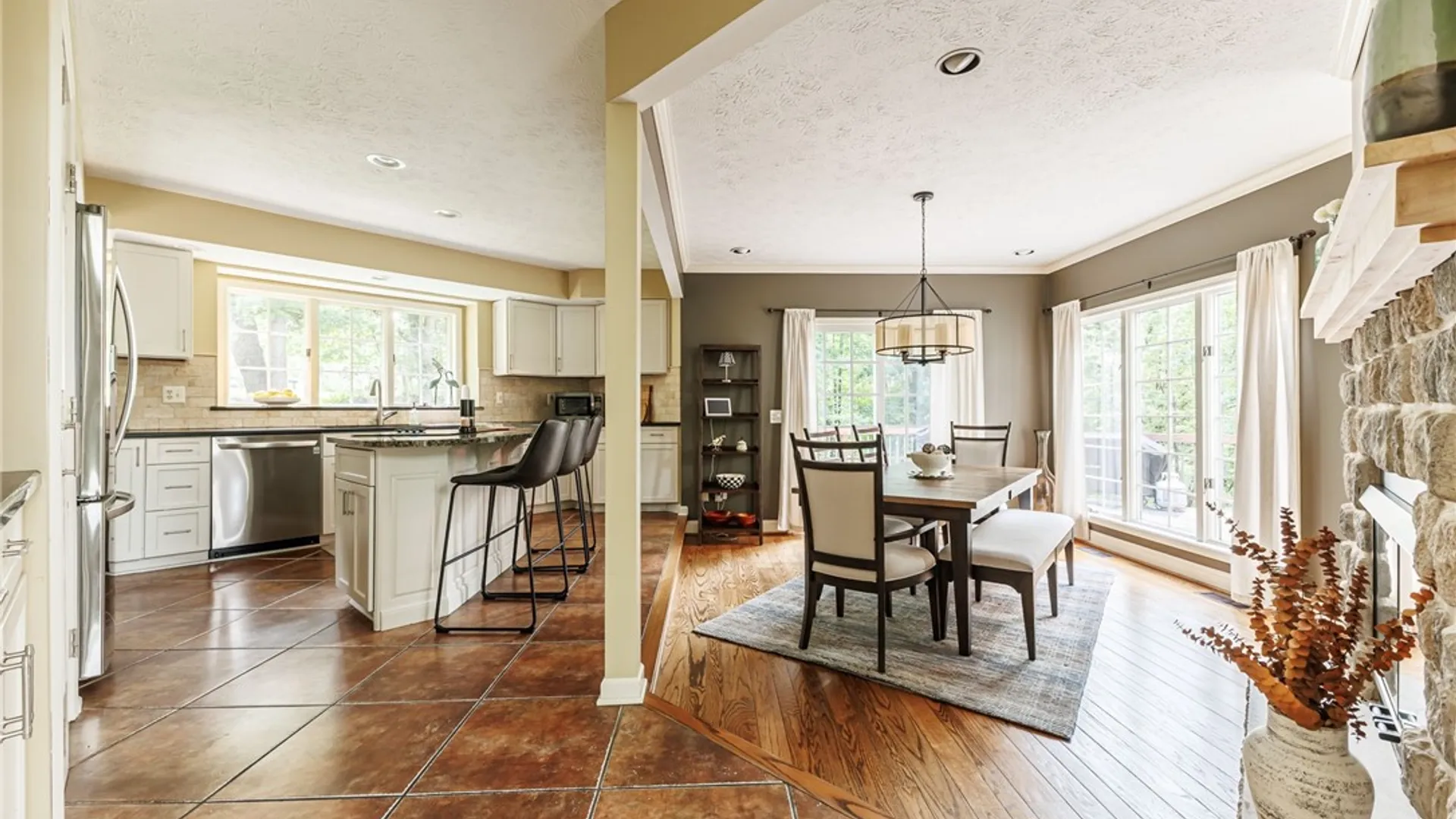 Property at 332 Thornebush Drive, Victor, NY 14564 11