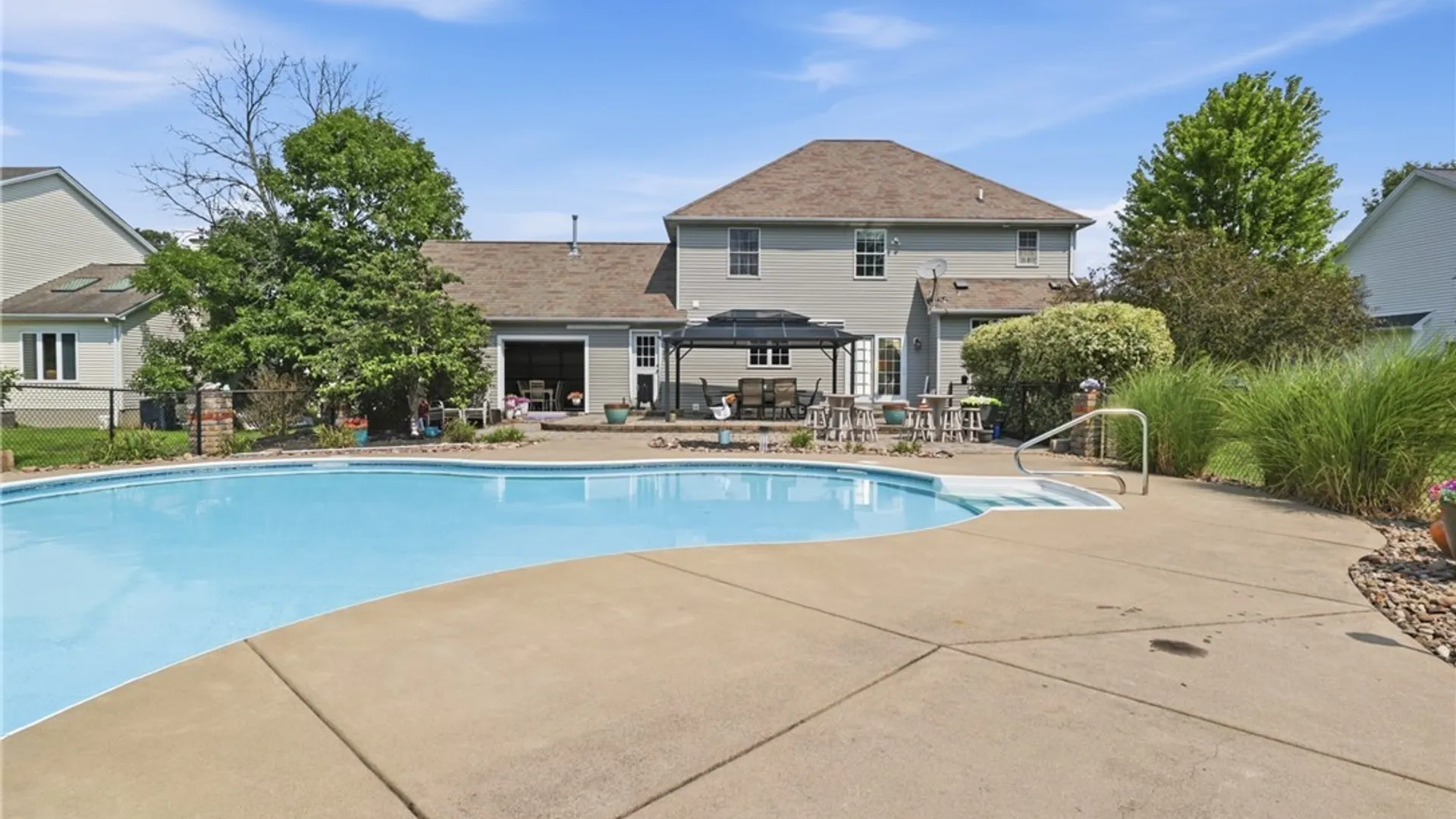 Property at 10713 Jones Road, Clarence, NY 14031 43