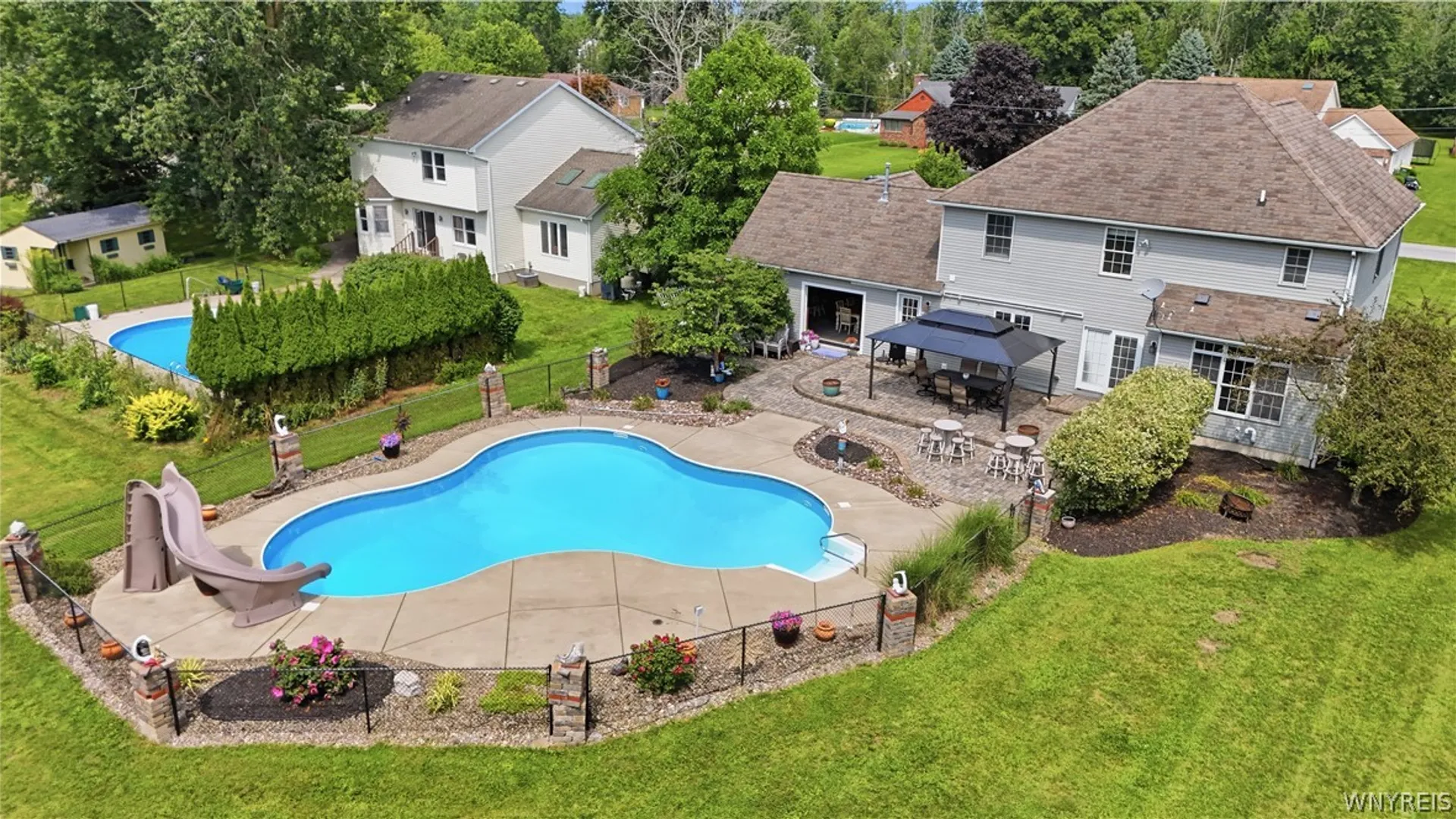Property at 10713 Jones Road, Clarence, NY 14031 3