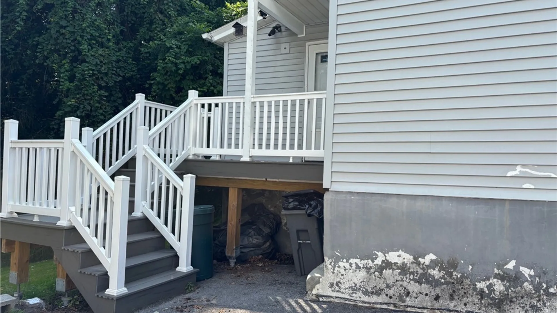 Property at 27 Elderkin Avenue, Camillus, NY 13031 16