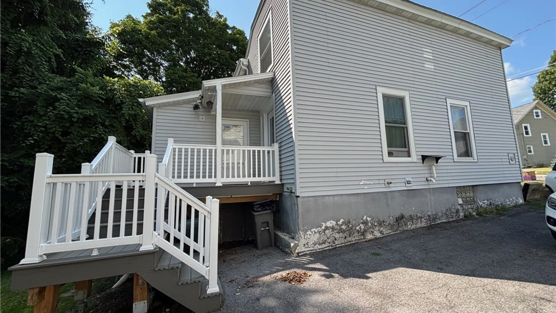 Property at 27 Elderkin Avenue, Camillus, NY 13031 18