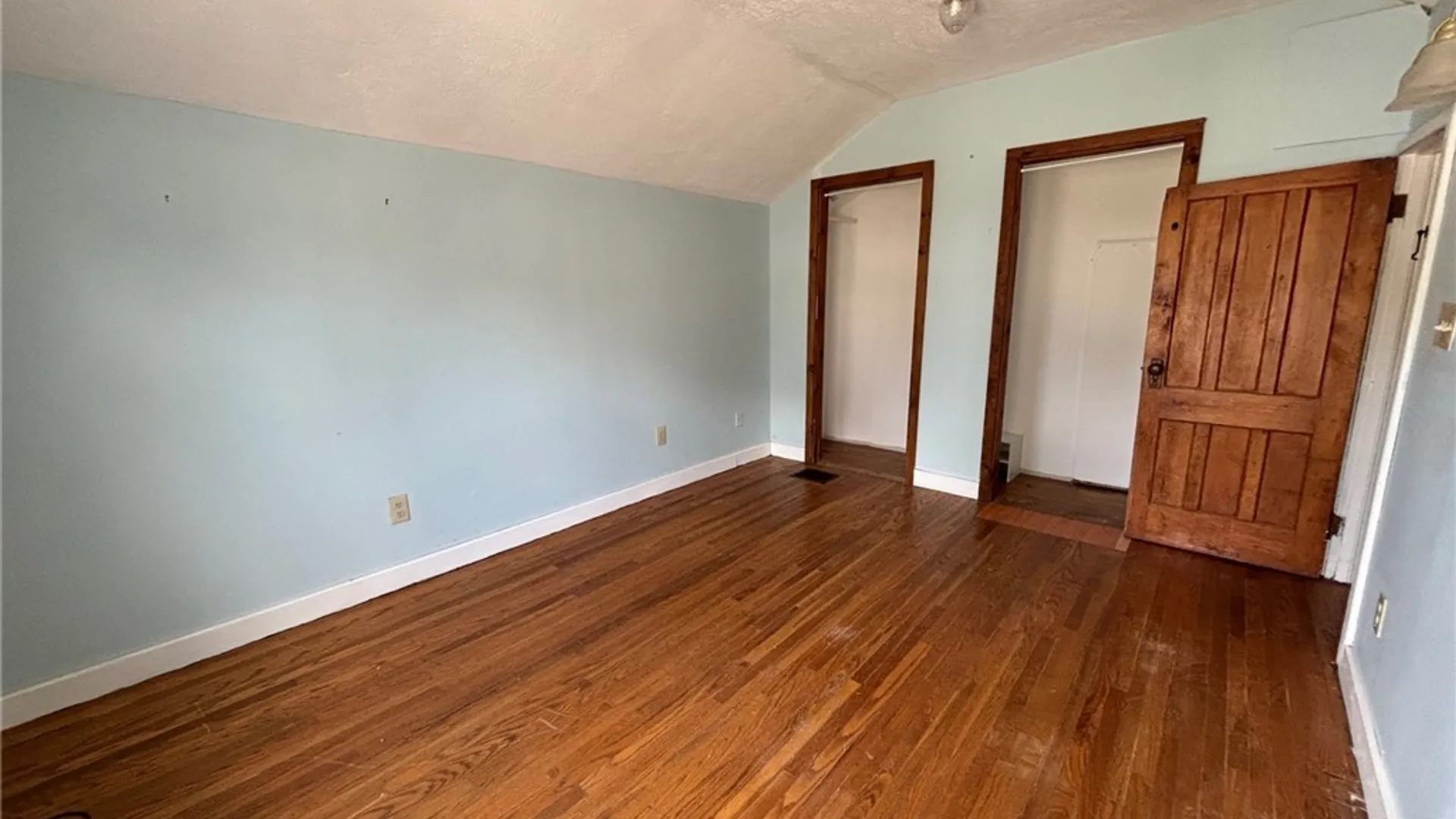 Property at 27 Elderkin Avenue, Camillus, NY 13031 22