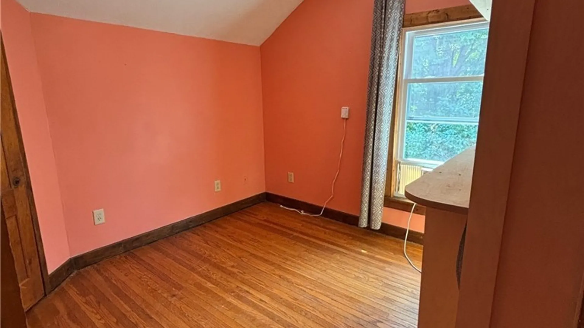 Property at 27 Elderkin Avenue, Camillus, NY 13031 28