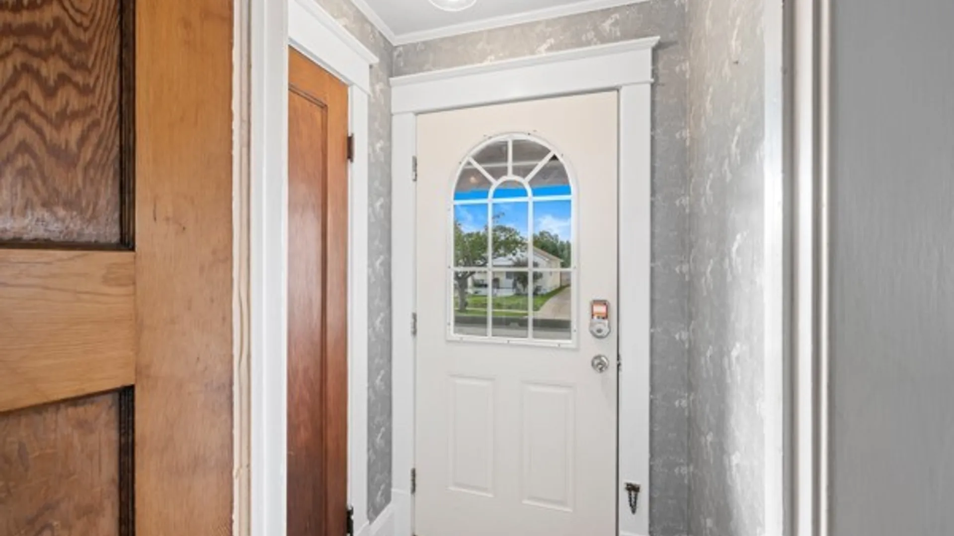 Property at 59 Lyndale Avenue, Tonawanda, NY 14223 4