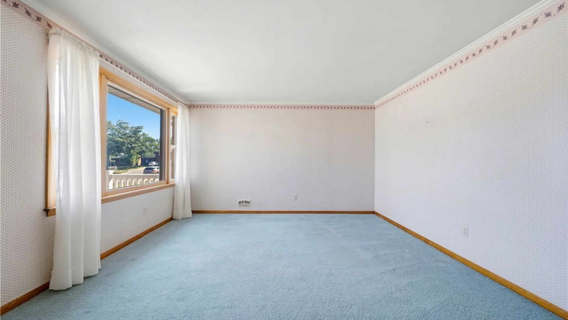 Property at 55 Greenhill Terrace, West Seneca, NY 14224 25
