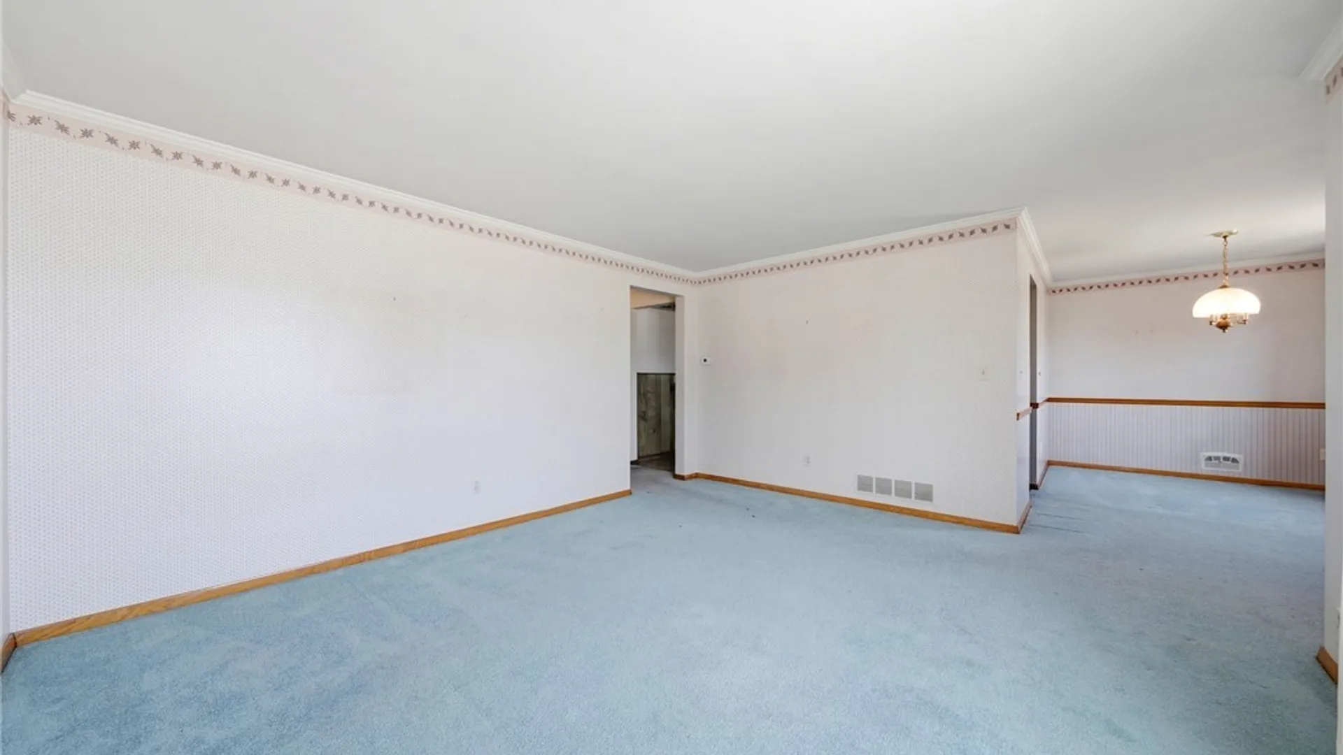 Property at 55 Greenhill Terrace, West Seneca, NY 14224 27