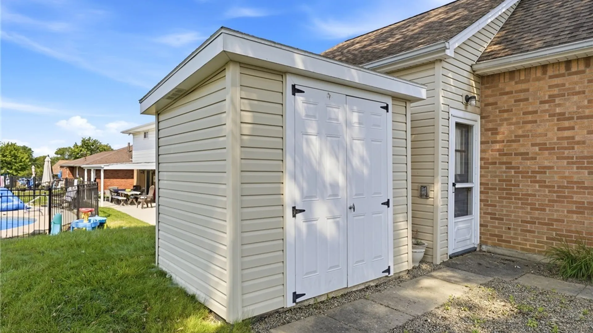 Property at 55 Greenhill Terrace, West Seneca, NY 14224 44