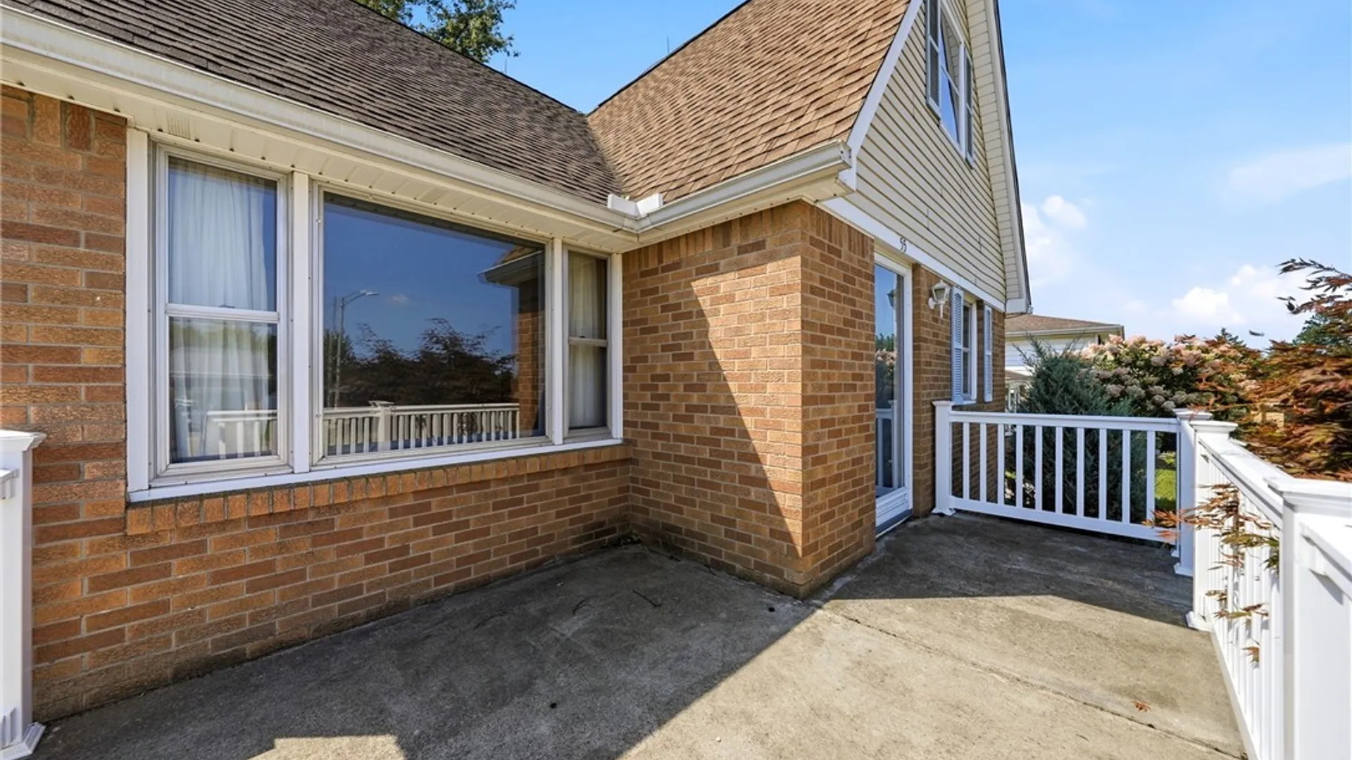 Property at 55 Greenhill Terrace, West Seneca, NY 14224 3