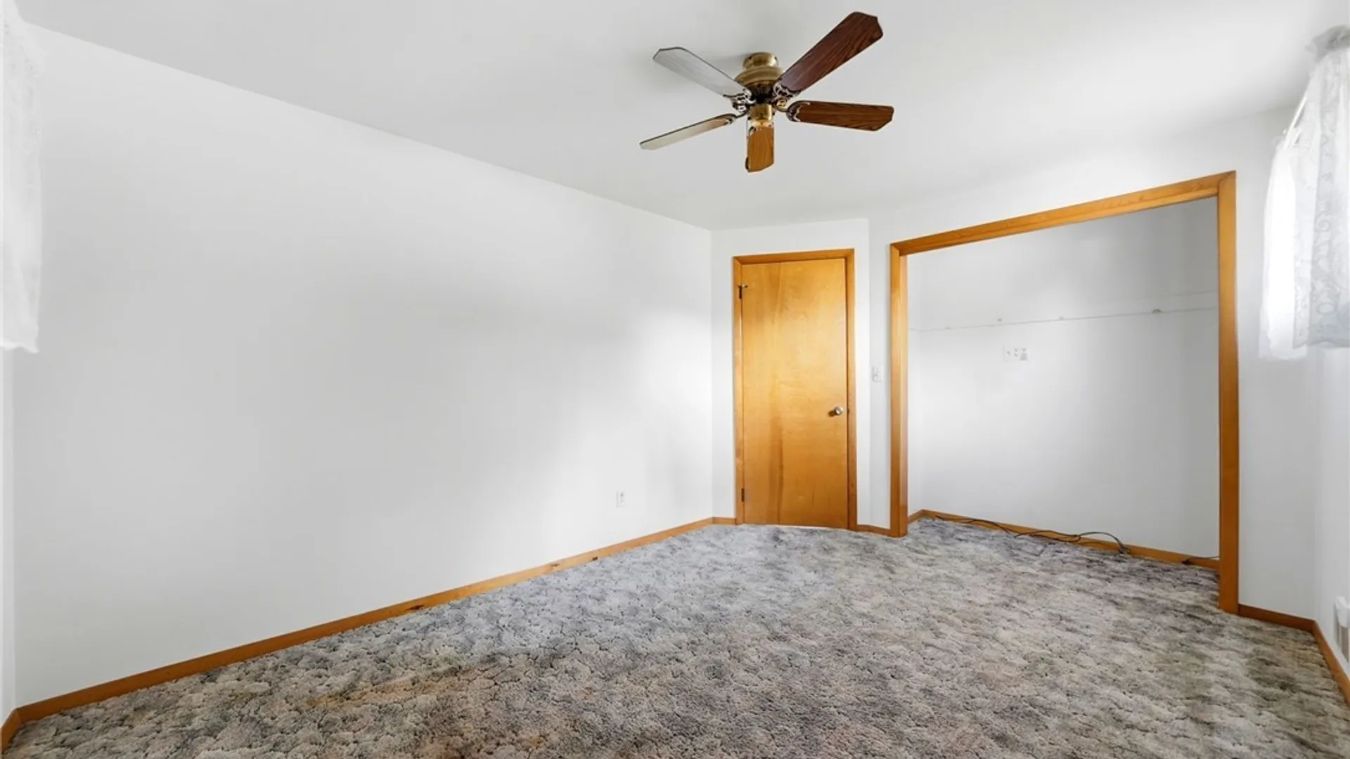 Property at 55 Greenhill Terrace, West Seneca, NY 14224 15