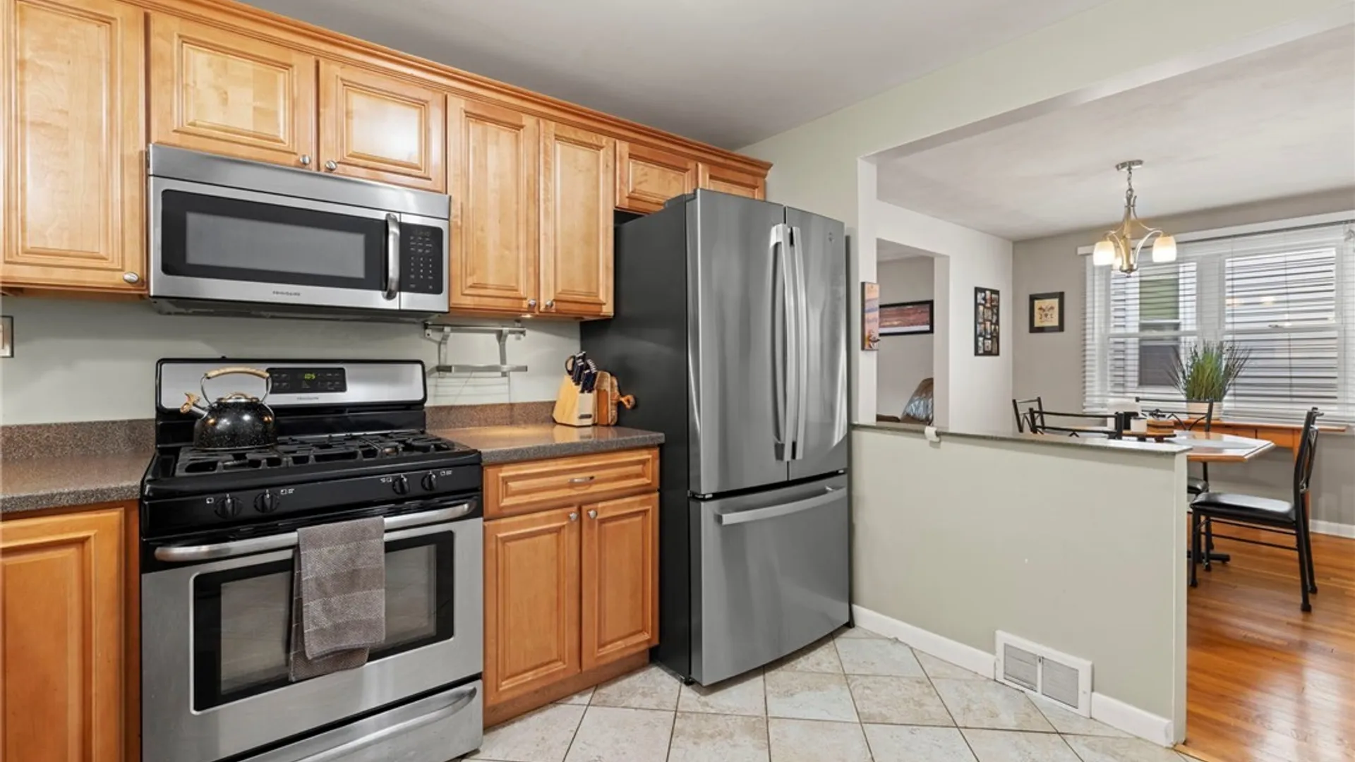 Property at 218 Whittier Avenue, Syracuse, NY 13204 12