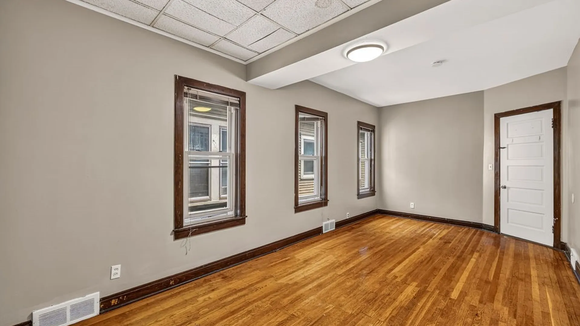 Property at 343 Richmond Avenue, Buffalo, NY 14222 12