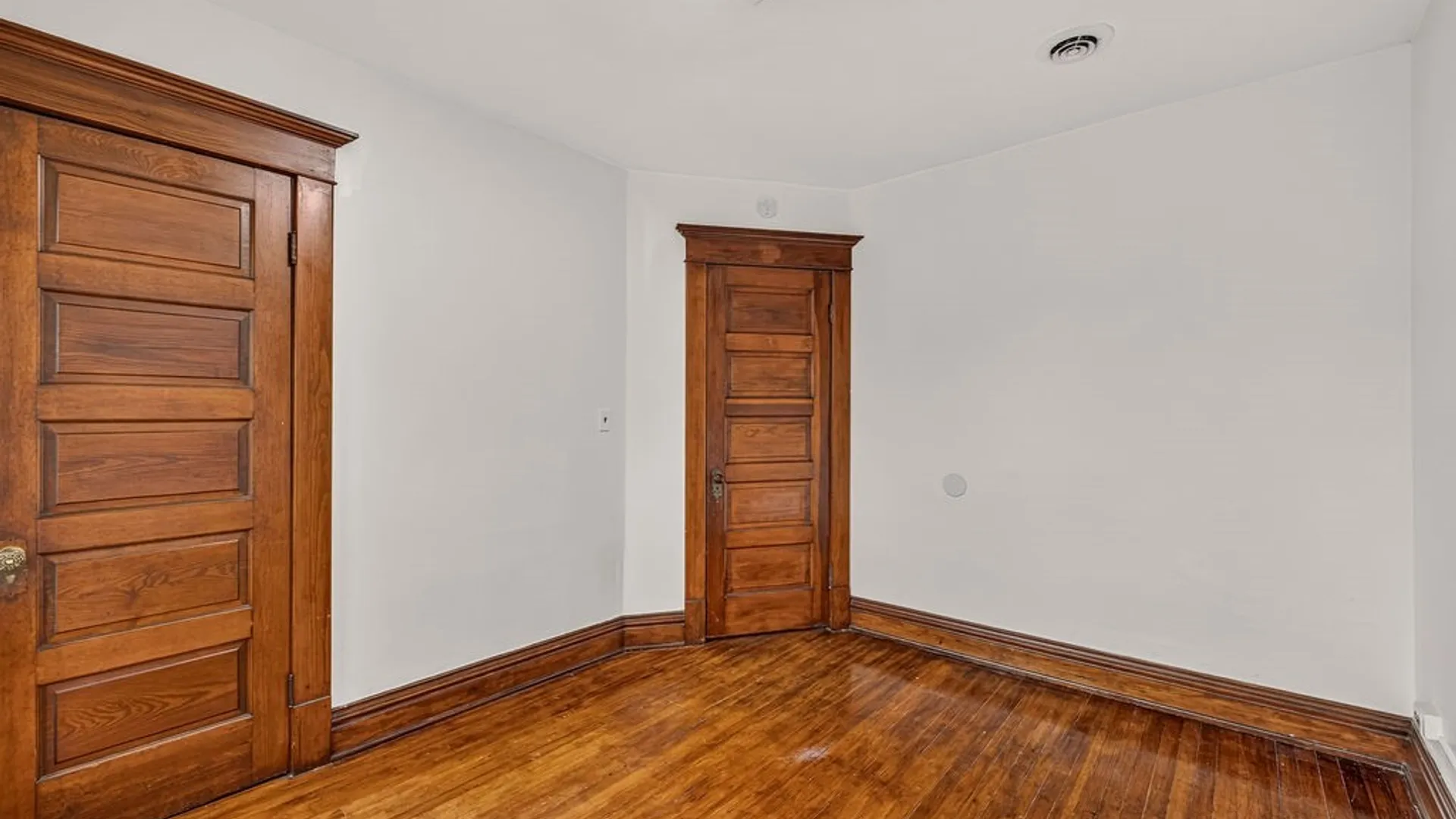 Property at 39 College Street, Buffalo, NY 14201 6