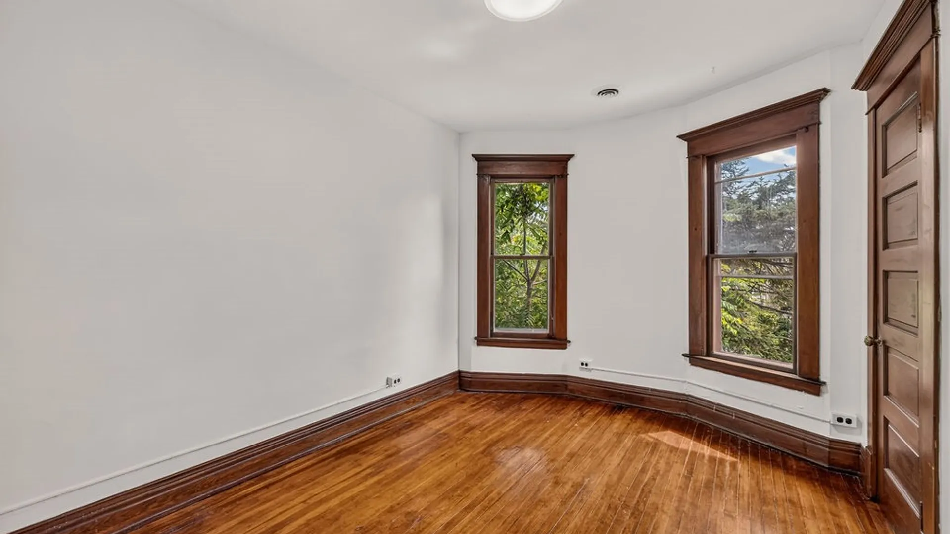 Property at 39 College Street, Buffalo, NY 14201 7