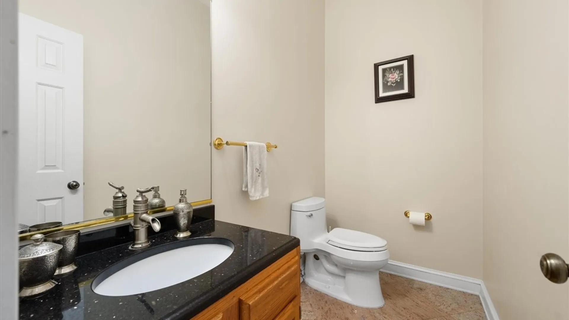 Property at 104 Stonebridge Court, New Hartford, NY 13413 35