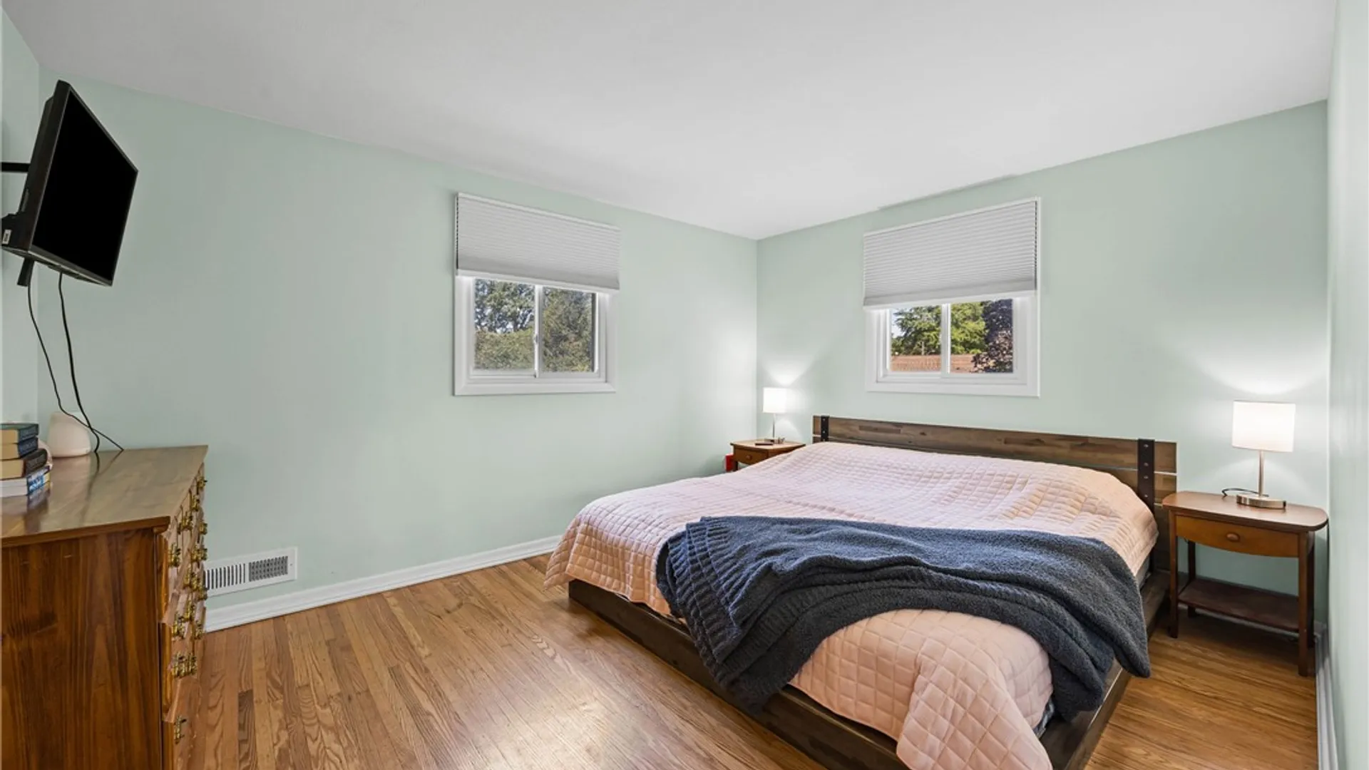 Property at 22 Pinebriar Drive, Greece, NY 14616 22