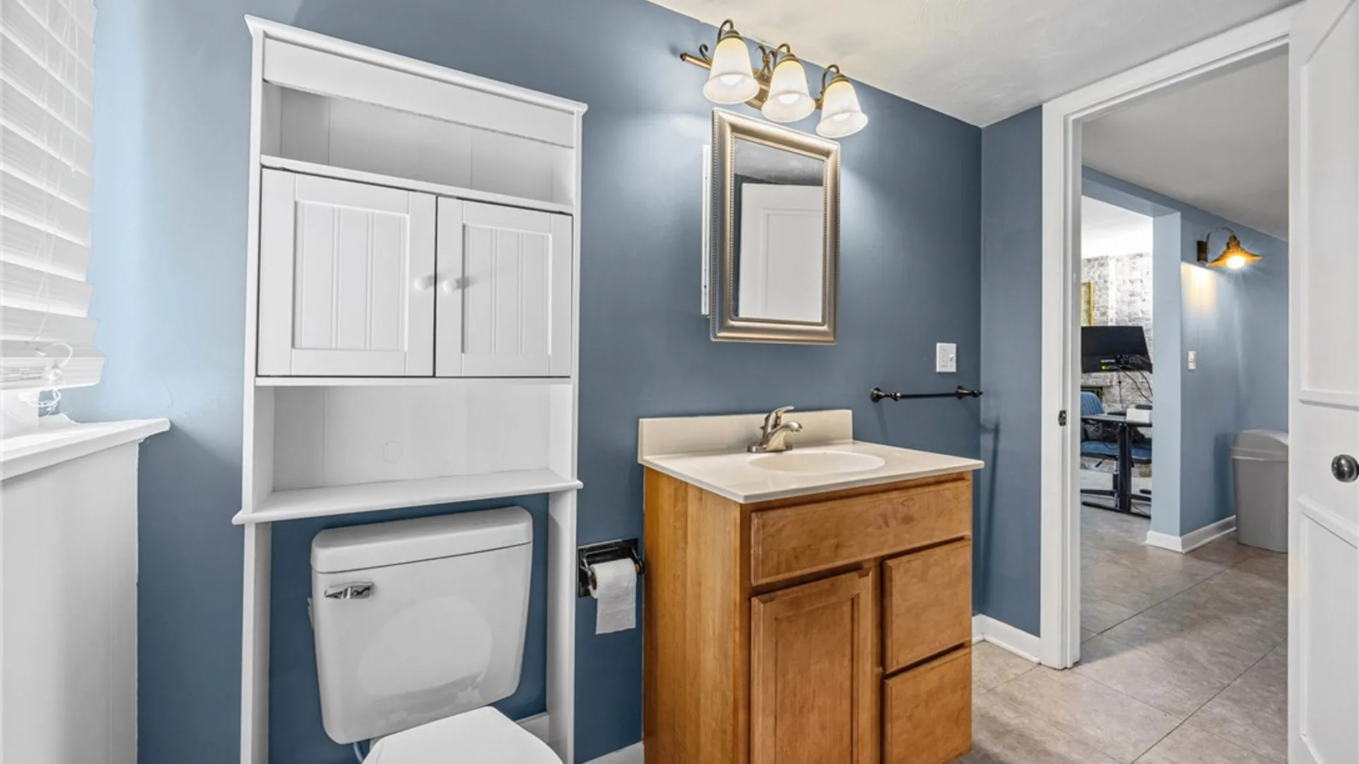 Property at 22 Pinebriar Drive, Greece, NY 14616 30