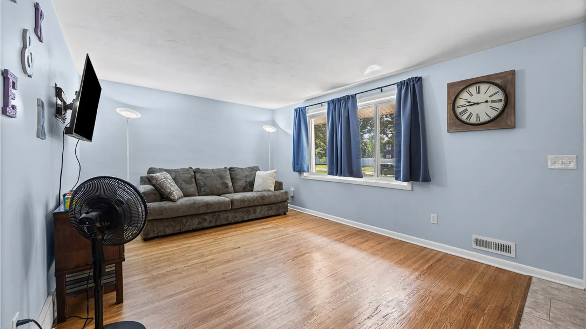 Property at 22 Pinebriar Drive, Greece, NY 14616 6