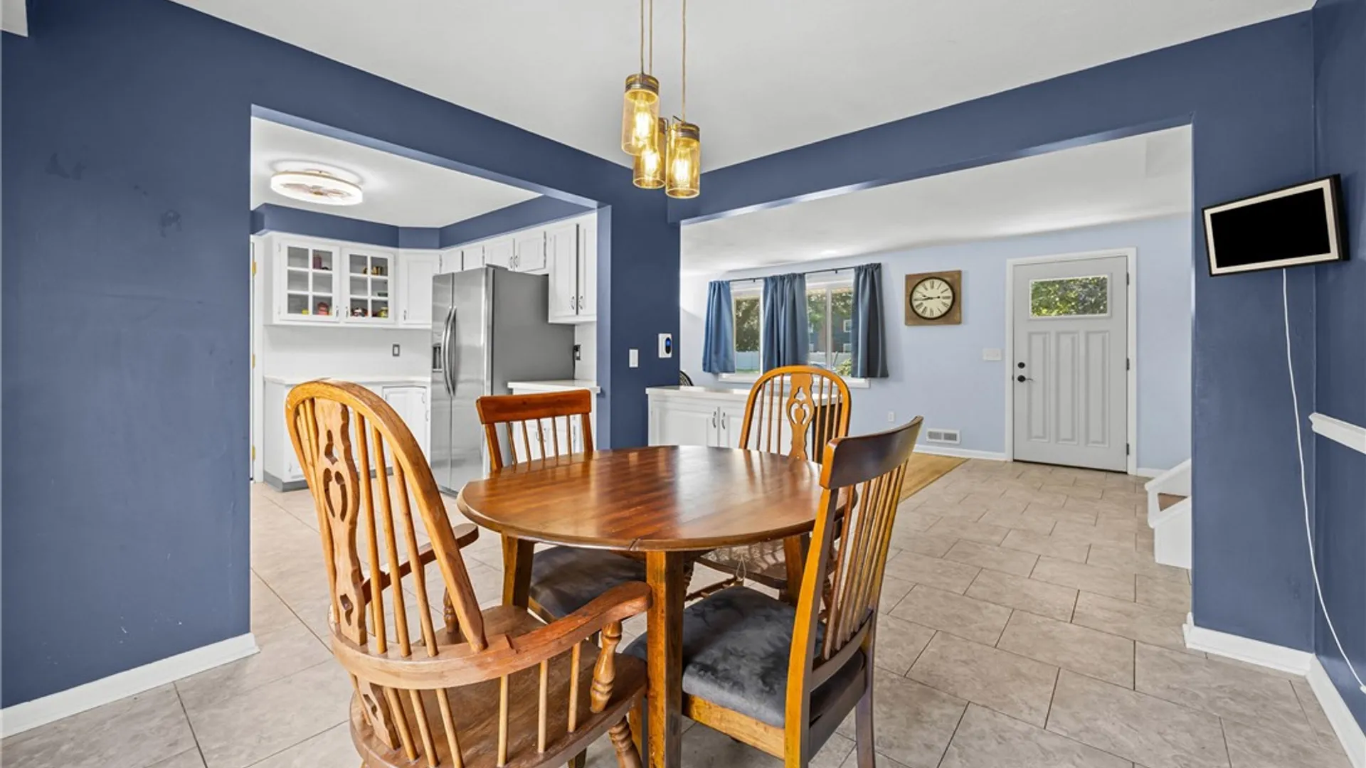 Property at 22 Pinebriar Drive, Greece, NY 14616 9