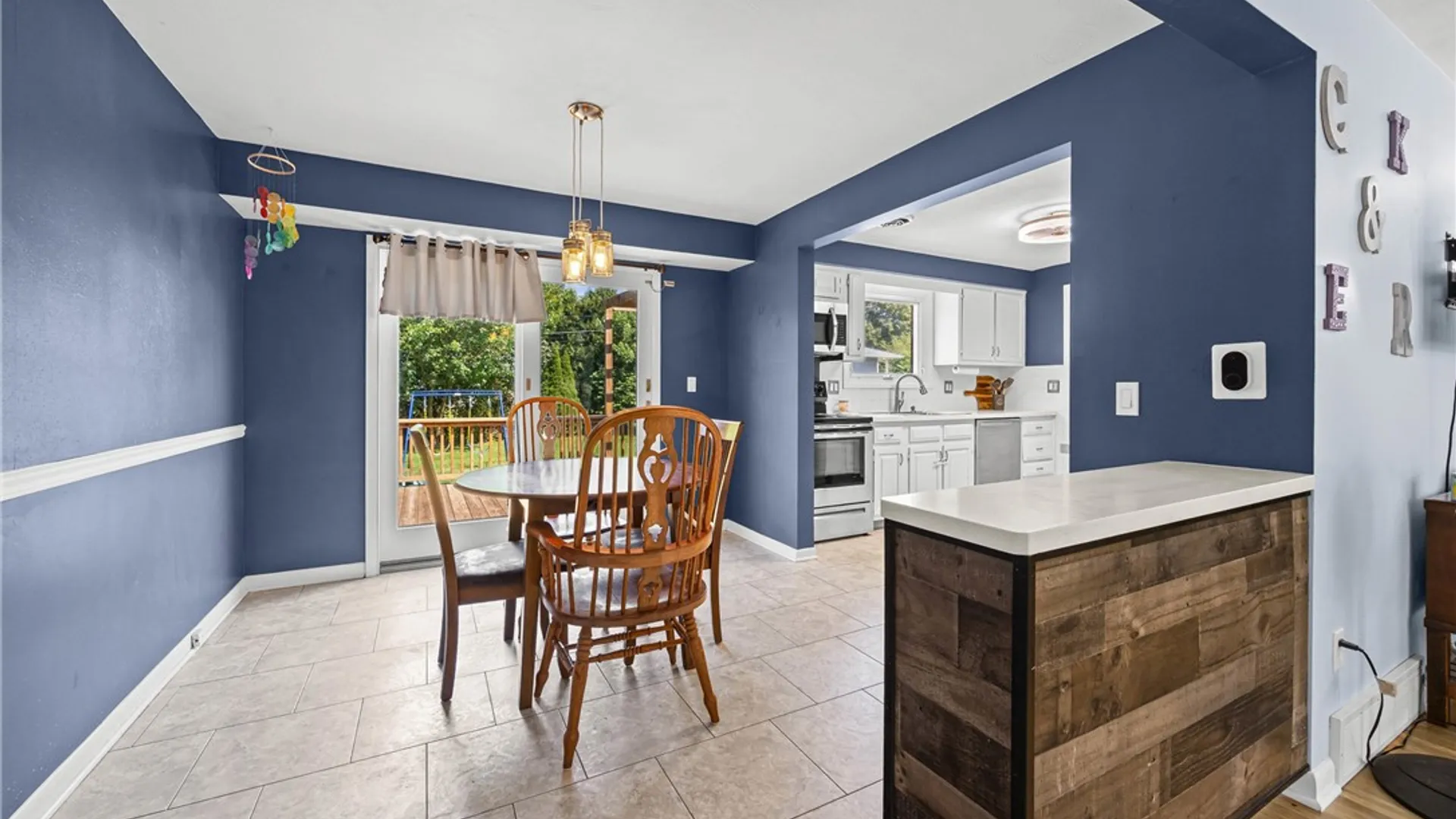 Property at 22 Pinebriar Drive, Greece, NY 14616 11