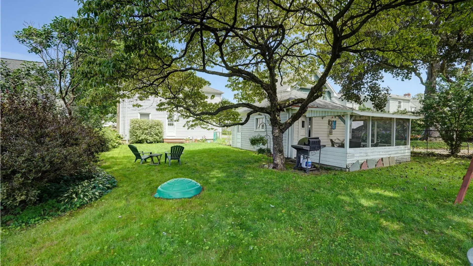 Property at 33 Catalpa Road, Irondequoit, NY 14617 20