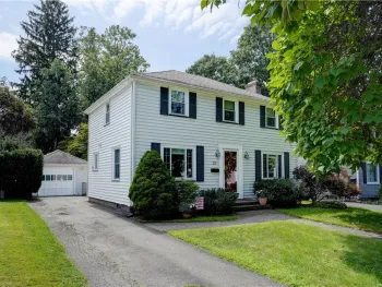 Property at 33 Catalpa Road, Irondequoit, NY 14617