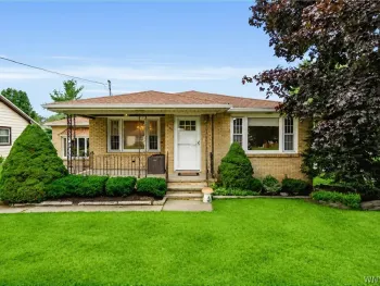 Property at 306 Lake Avenue, Lancaster, NY 14086