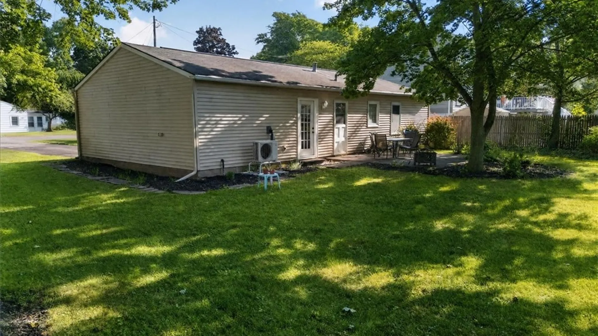 Property at 144 W Charlotte Avenue, Palmyra, NY 14522 29