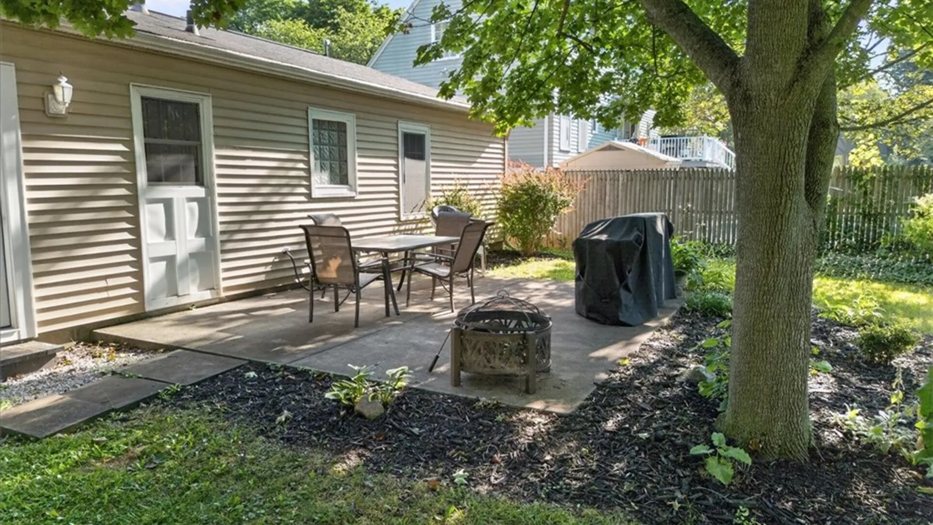 Property at 144 W Charlotte Avenue, Palmyra, NY 14522 30