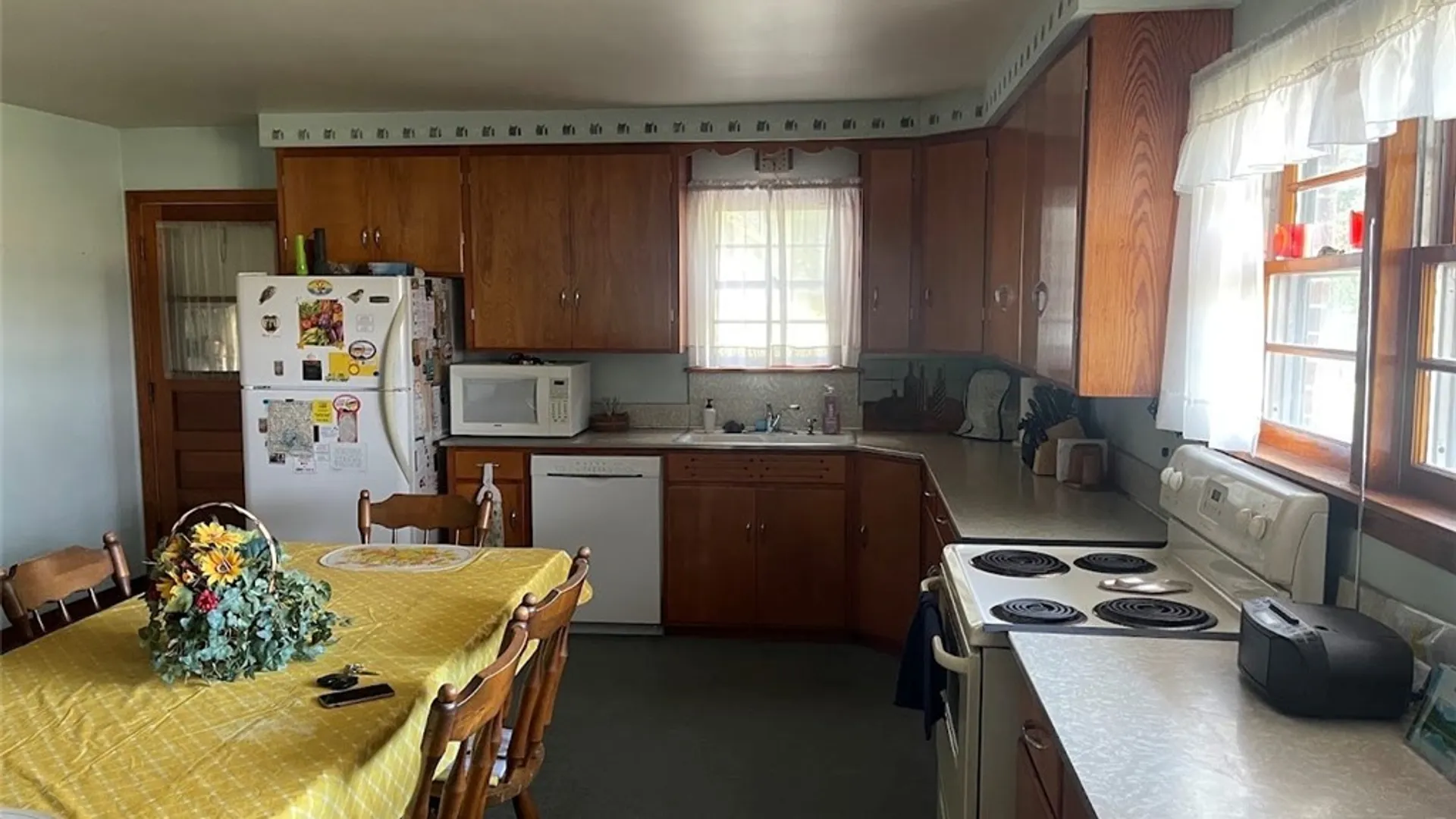 Property at 6680 Heise Road, Clarence, NY 14032 18