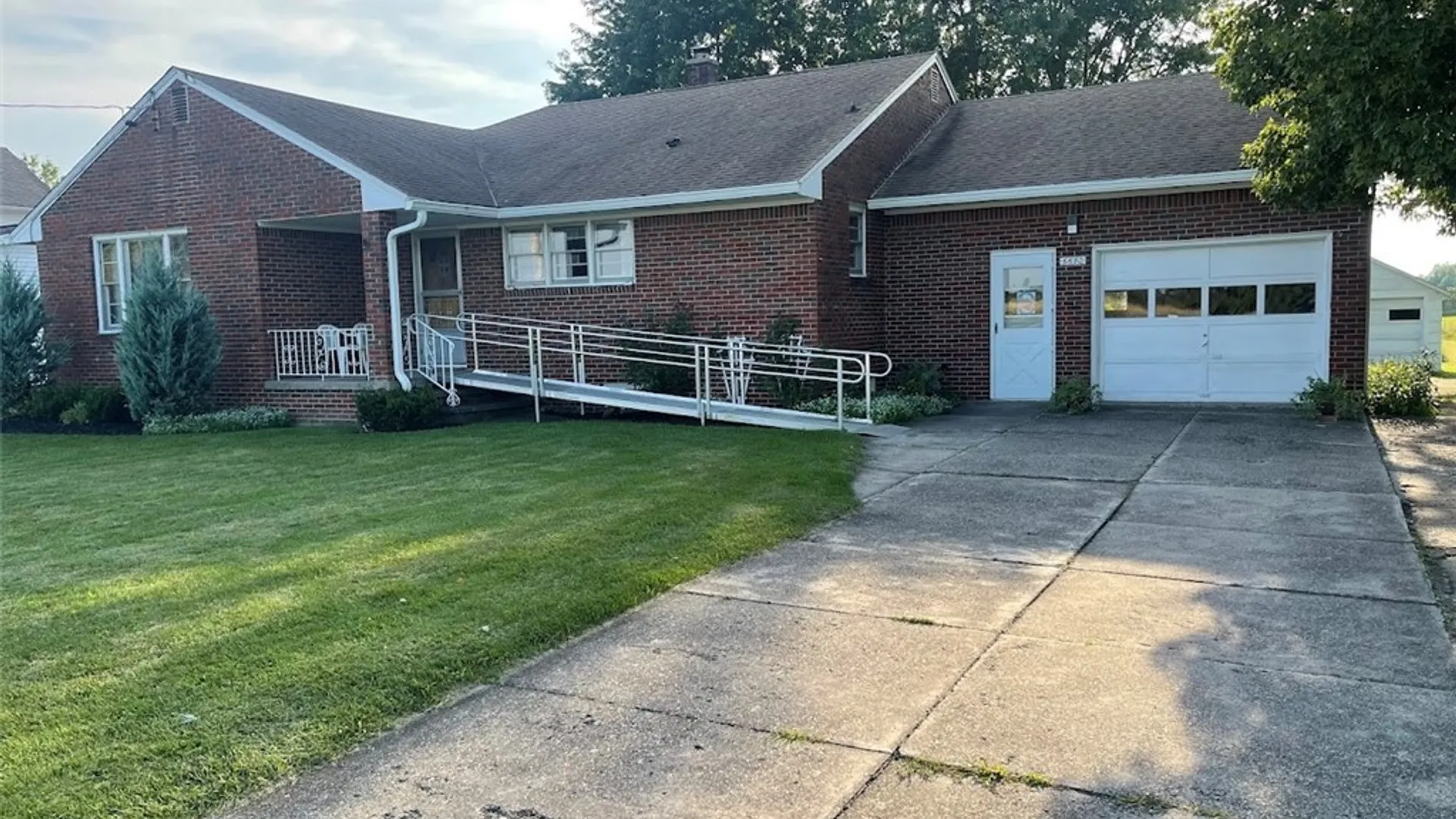 Property at 6680 Heise Road, Clarence, NY 14032 3