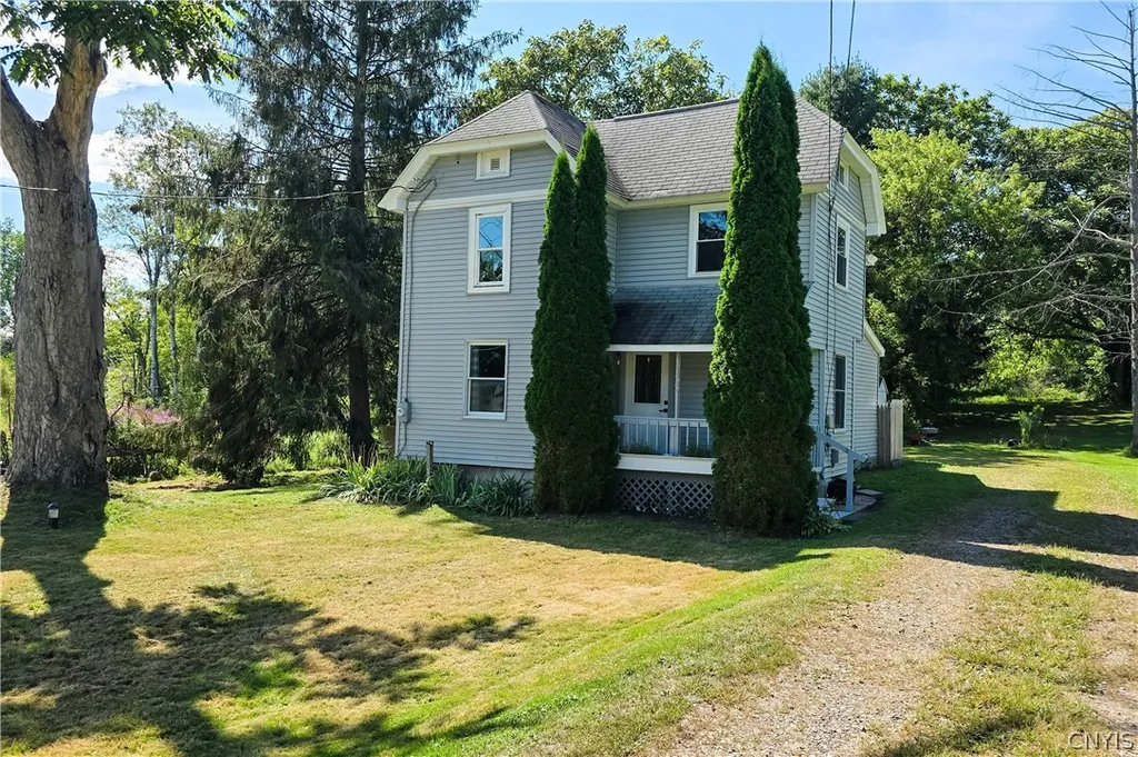 Property at 133 Bridge Street, Schroeppel, NY 13135