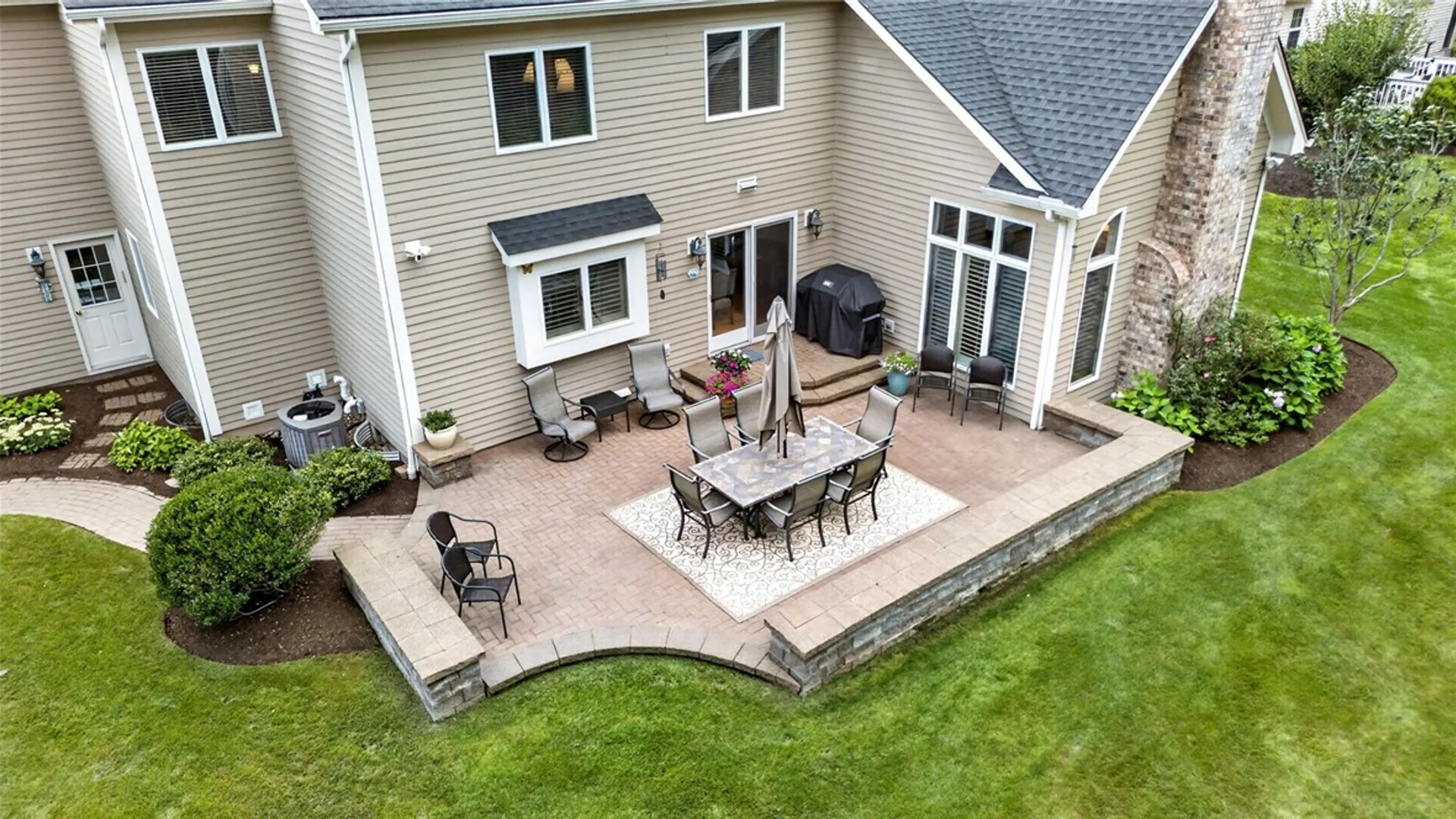 Property at 8 Folkestone Lane, Penfield, NY 14526 44