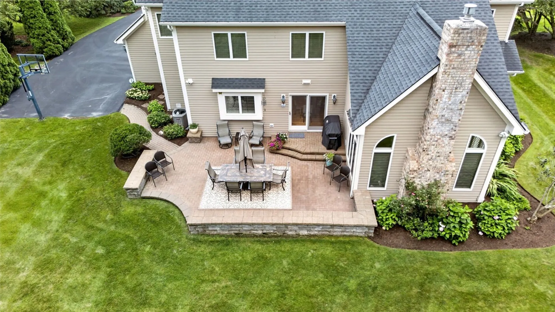 Property at 8 Folkestone Lane, Penfield, NY 14526 45