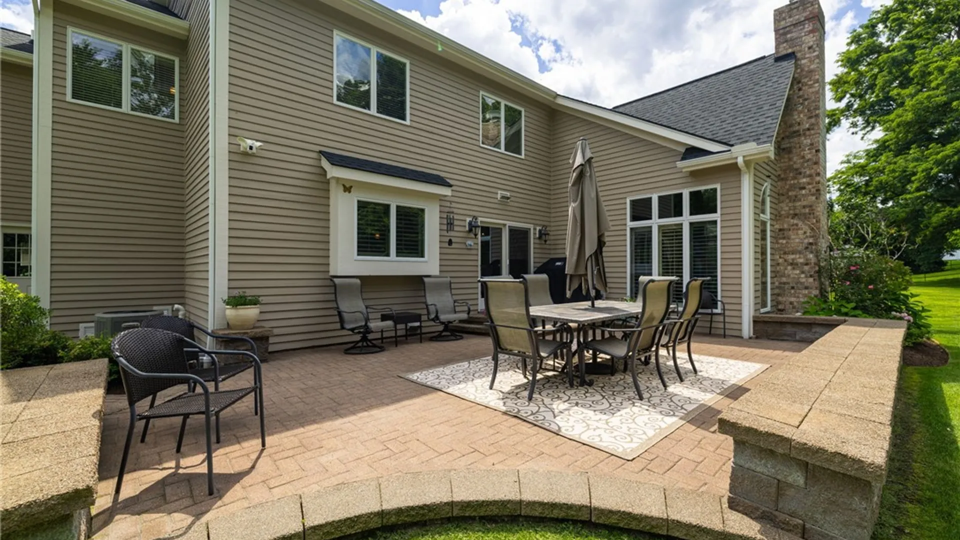 Property at 8 Folkestone Lane, Penfield, NY 14526 48