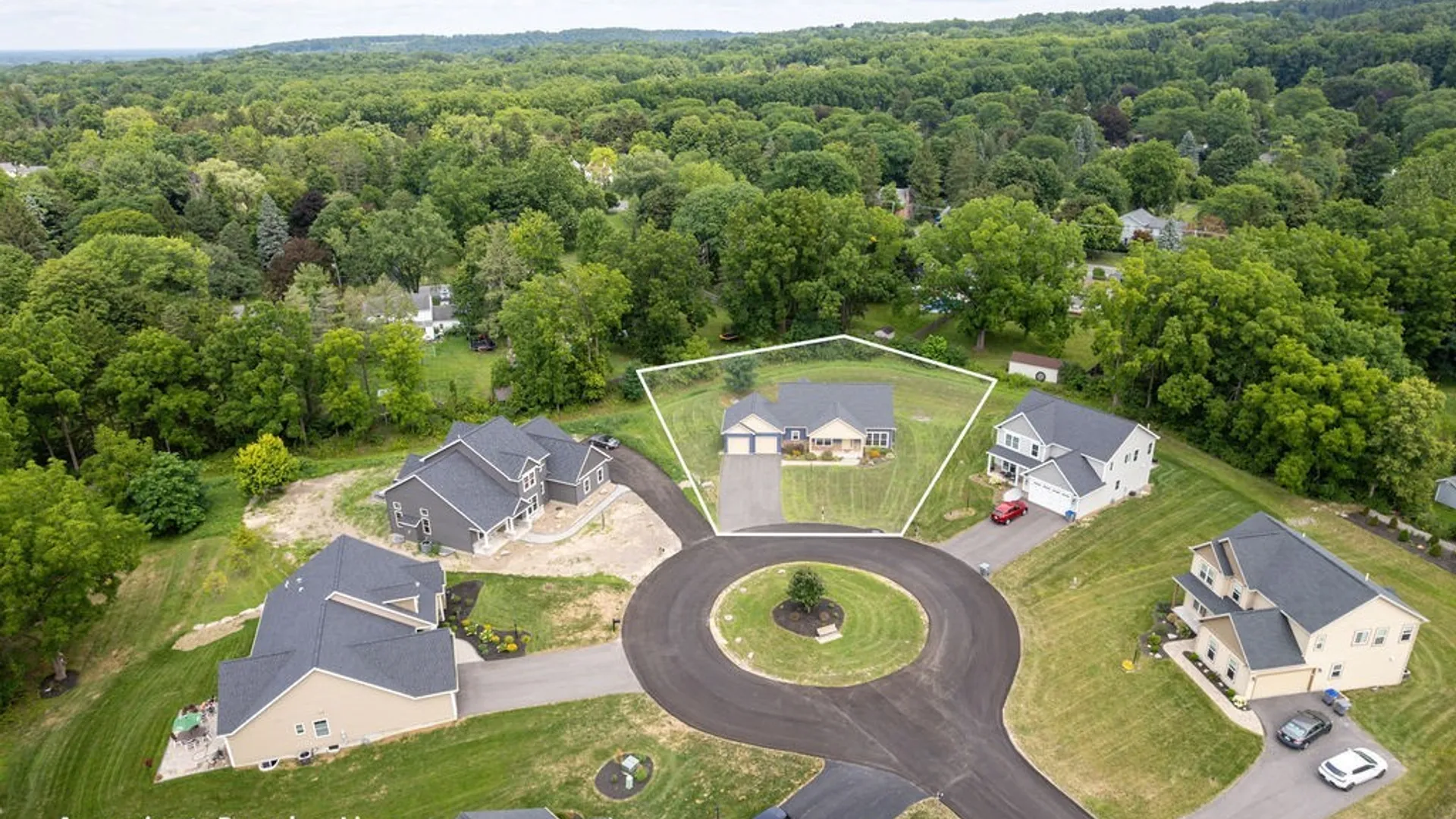 Property at 116 Left Field Course, Manlius, NY 13104 12