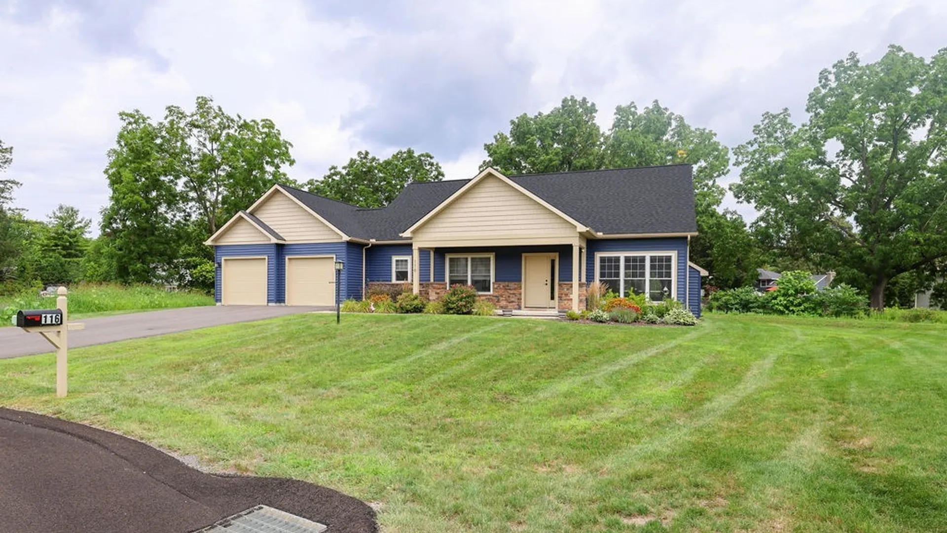 Property at 116 Left Field Course, Manlius, NY 13104 3