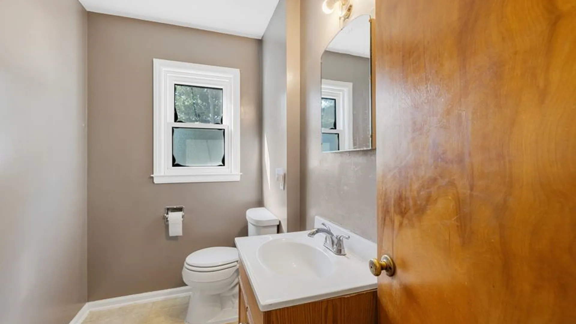 Property at 87 Traymore Road, Irondequoit, NY 14609 7